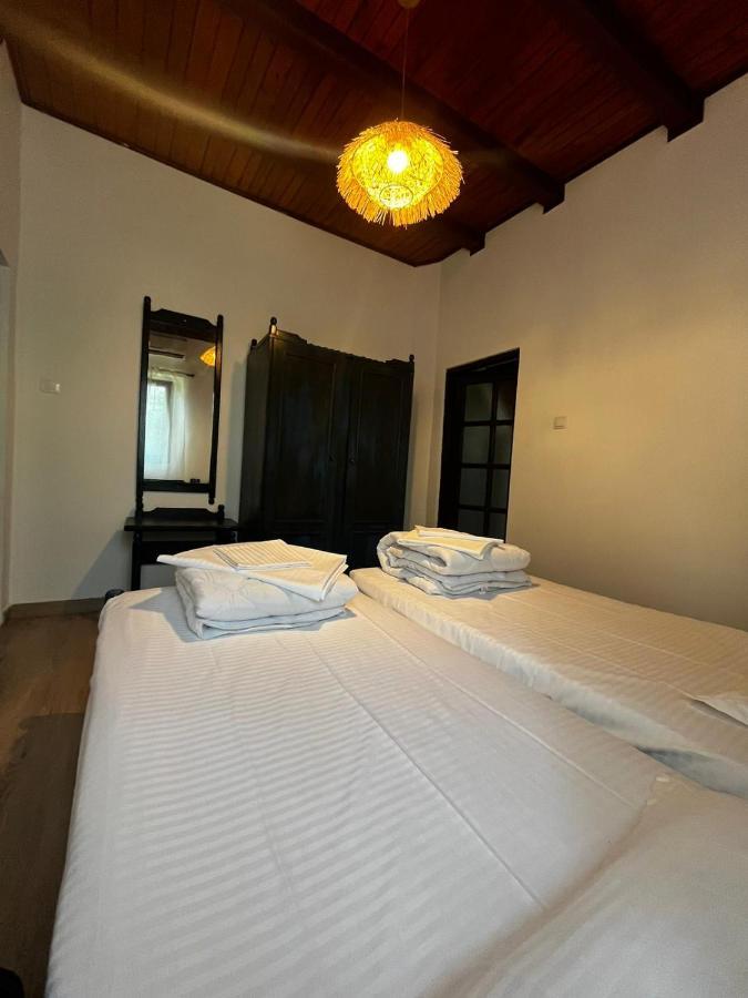 La Conac Hotell Nufaru Eksteriør bilde