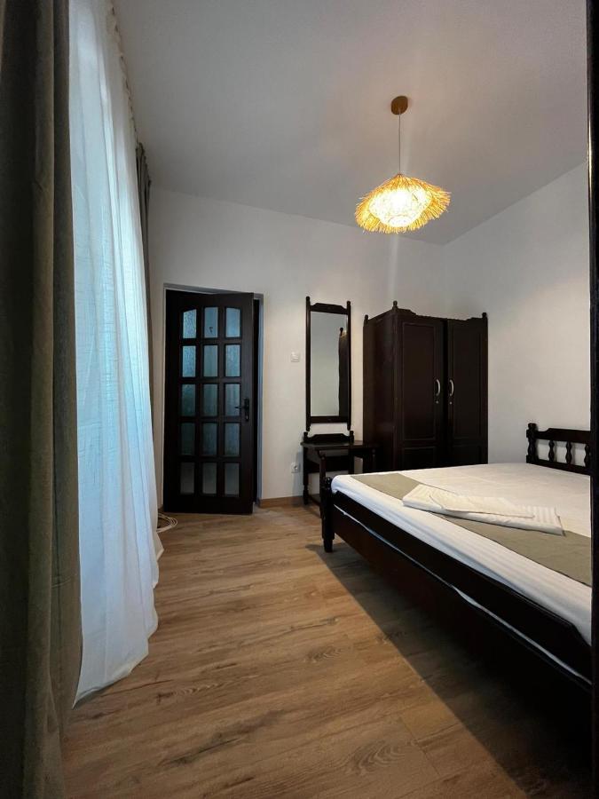 La Conac Hotell Nufaru Eksteriør bilde